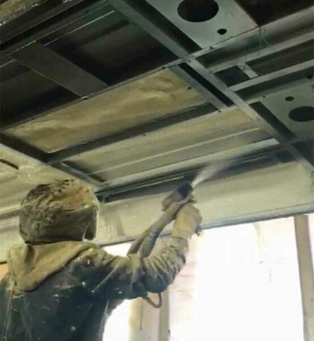 車廂里面聚氨酯發(fā)泡案例