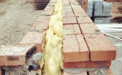 聚氨酯外墻夾縫聚氨酯澆注施工