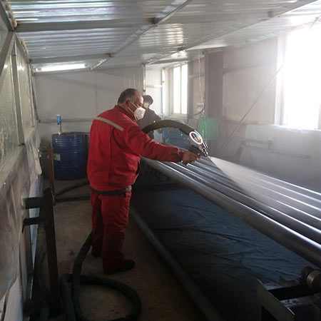 防腐涂料噴涂機器鋼管施工案例