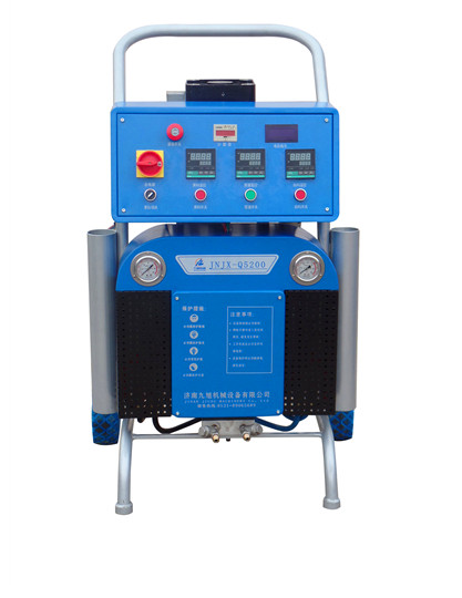 聚氨酯發(fā)泡設(shè)備JNJX-Q5200(圖1)